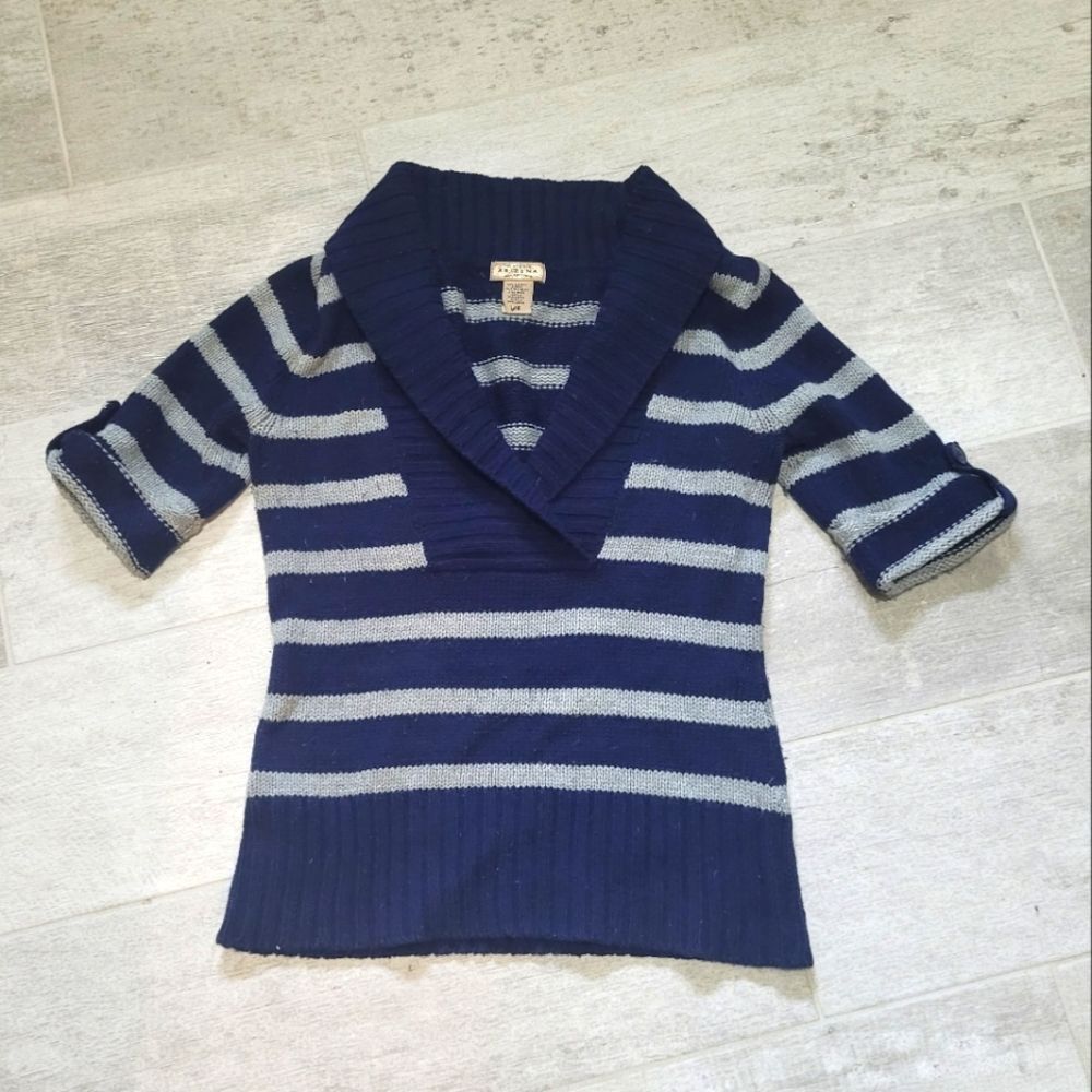 Arizona Jean Company V-neck Sweater Large